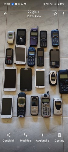 Samsung nokia motorola - nokia,