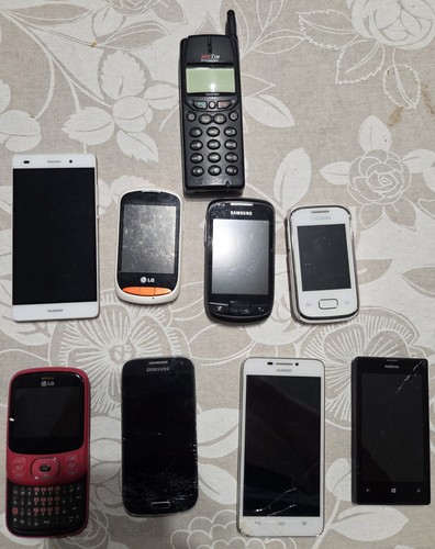 Lotto telefoni cellulari - lotto,