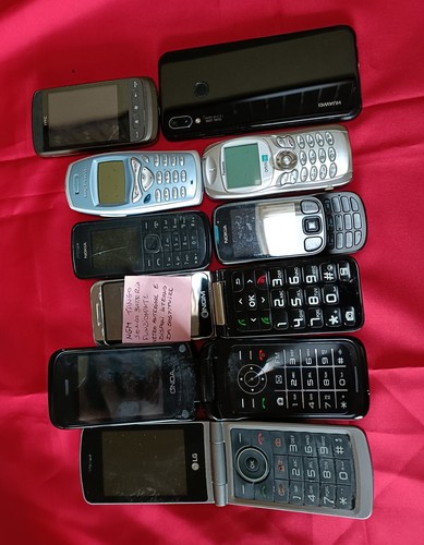 Lotto telefoni cellulari - lotto,