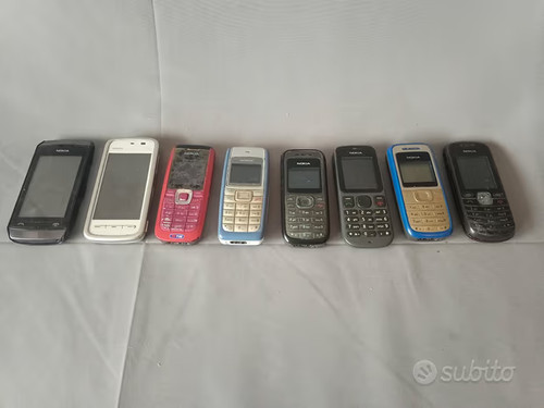 Lotto telefoni cellulari - 8,